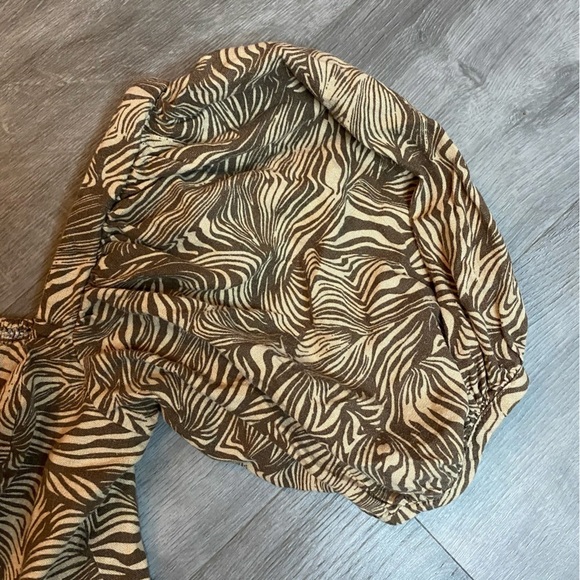 House of Harlow 1960 Puff Sleeve Mini Dress - Picture 3 of 7